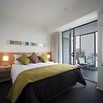 Central Precinct Apartment Hotel