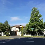 Albany Homestay