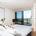 Brand New Auckland Apartment