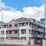 Peaceful Apartment At Victoria Park