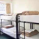 Fat Camel Backpackers - Auckland