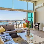 3 Bedroom Penthouse With Fabulous Views