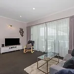 Princes Wharf 1Br Apartment - Home Away From Home