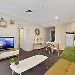 Modern One Bedroom Apartment Auckland City Centre