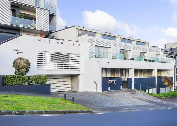 Ponsonby Delight With Wi-Fi And Free Parking
