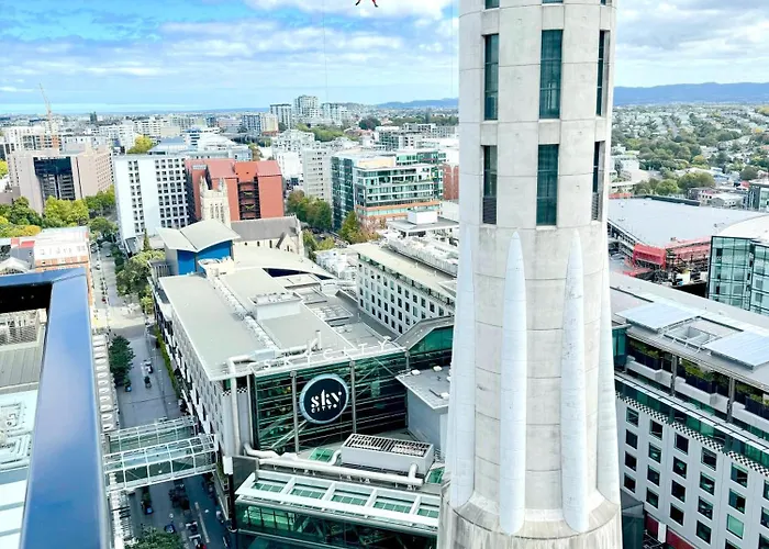 Skytower View And Seaview 2 Bedroom Apartment