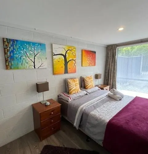 Palm Studio - Private Cozy Oasis