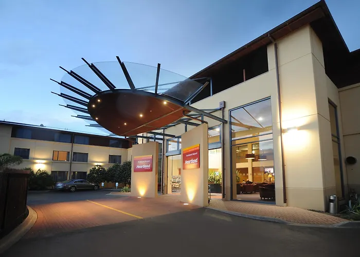 Heartland Hotel Auckland Airport