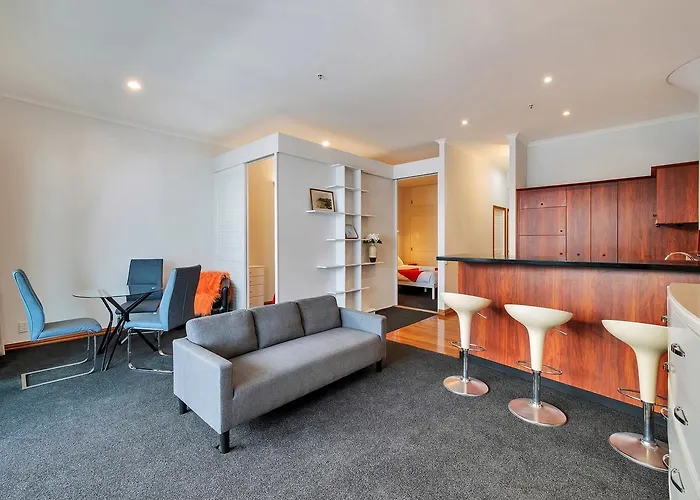 Viaduct Loft 2Br Delight With Netflix And Aircon