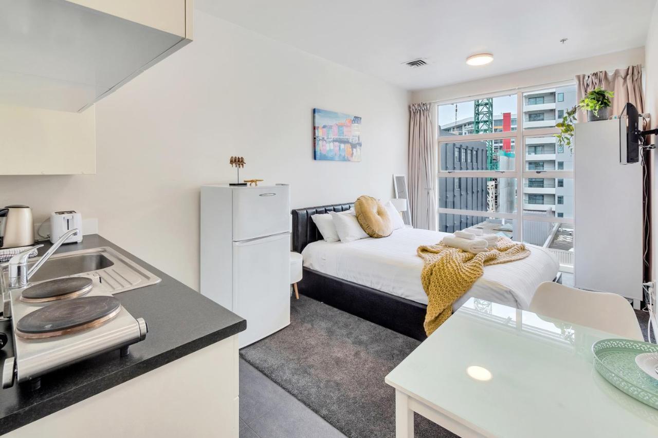 Cosy At The Cambridge With Wi-fi And Netflix