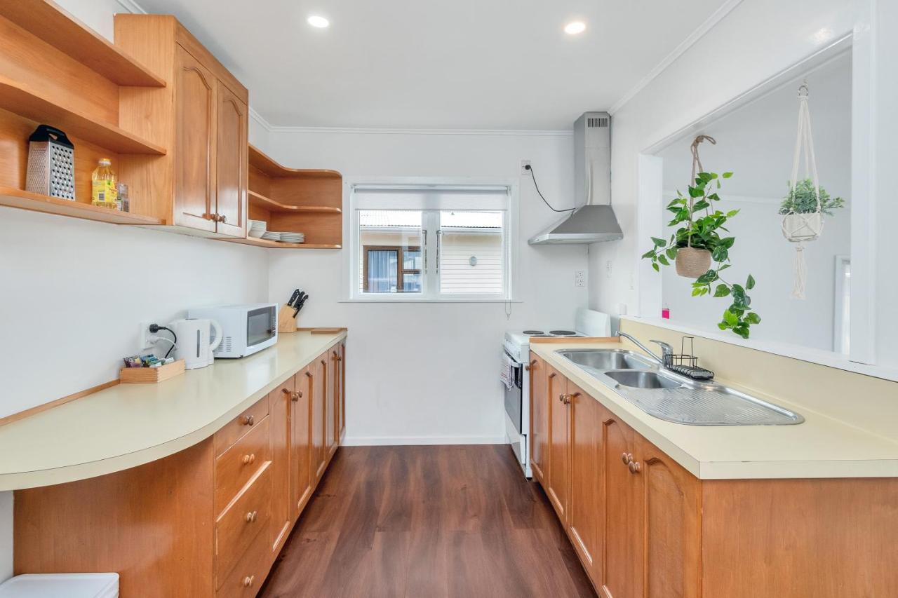 Spacious 3br Nr Middlemore & Airport W Free Netflix *