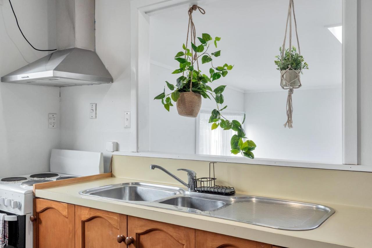 Spacious 3br Nr Middlemore & Airport W Free Netflix Holiday home Auckland