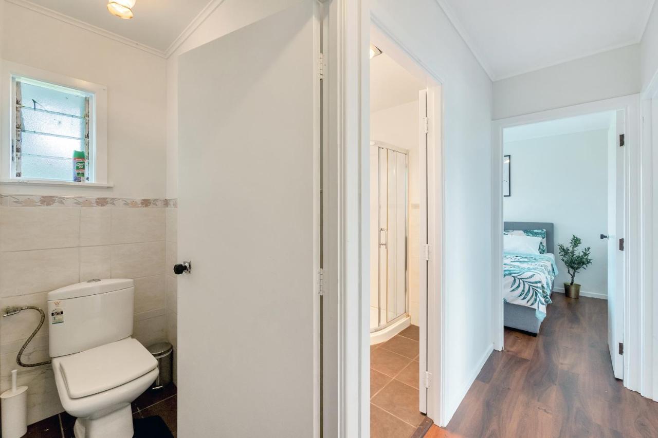 Spacious 3br Nr Middlemore & Airport W Free Netflix Holiday home Auckland