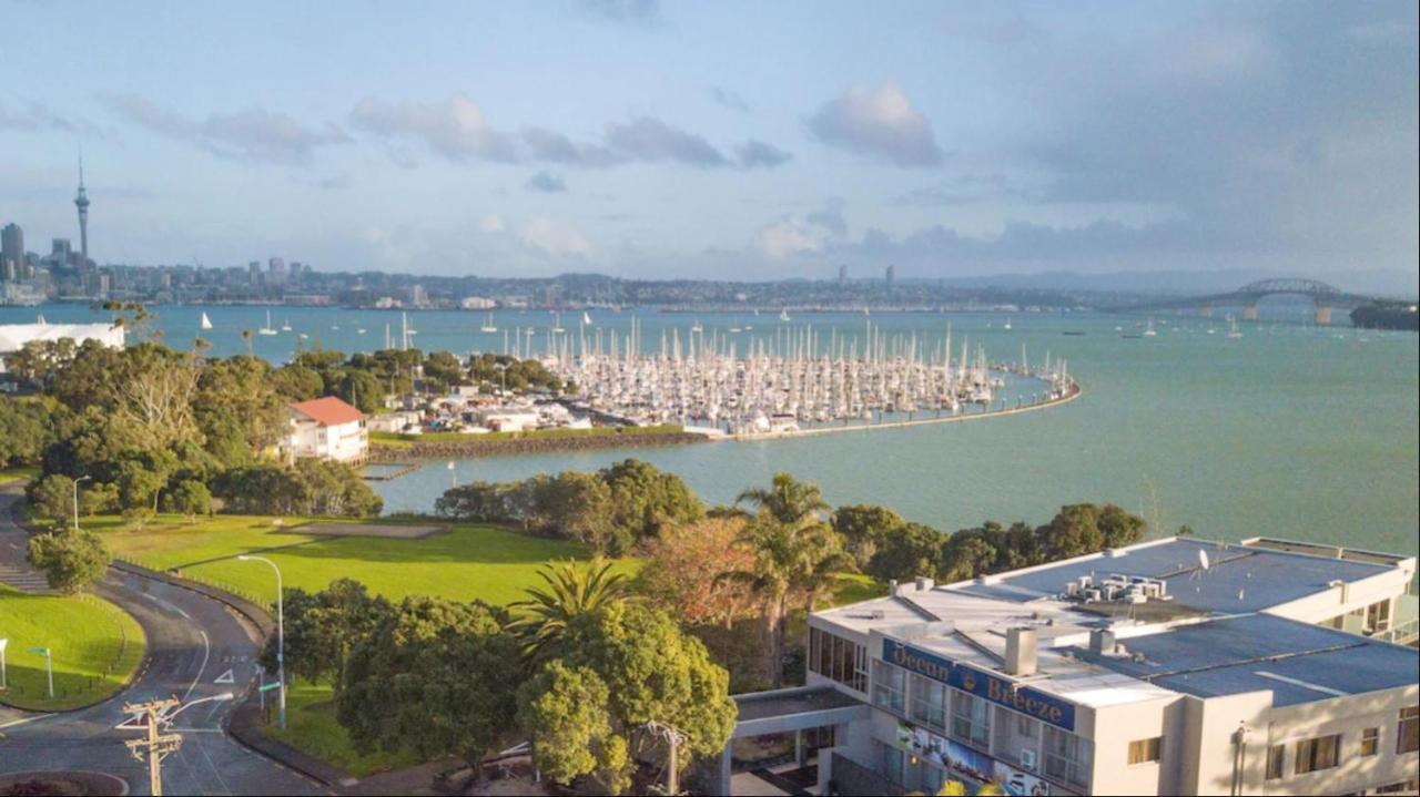 Ocean Breeze Hotel Auckland