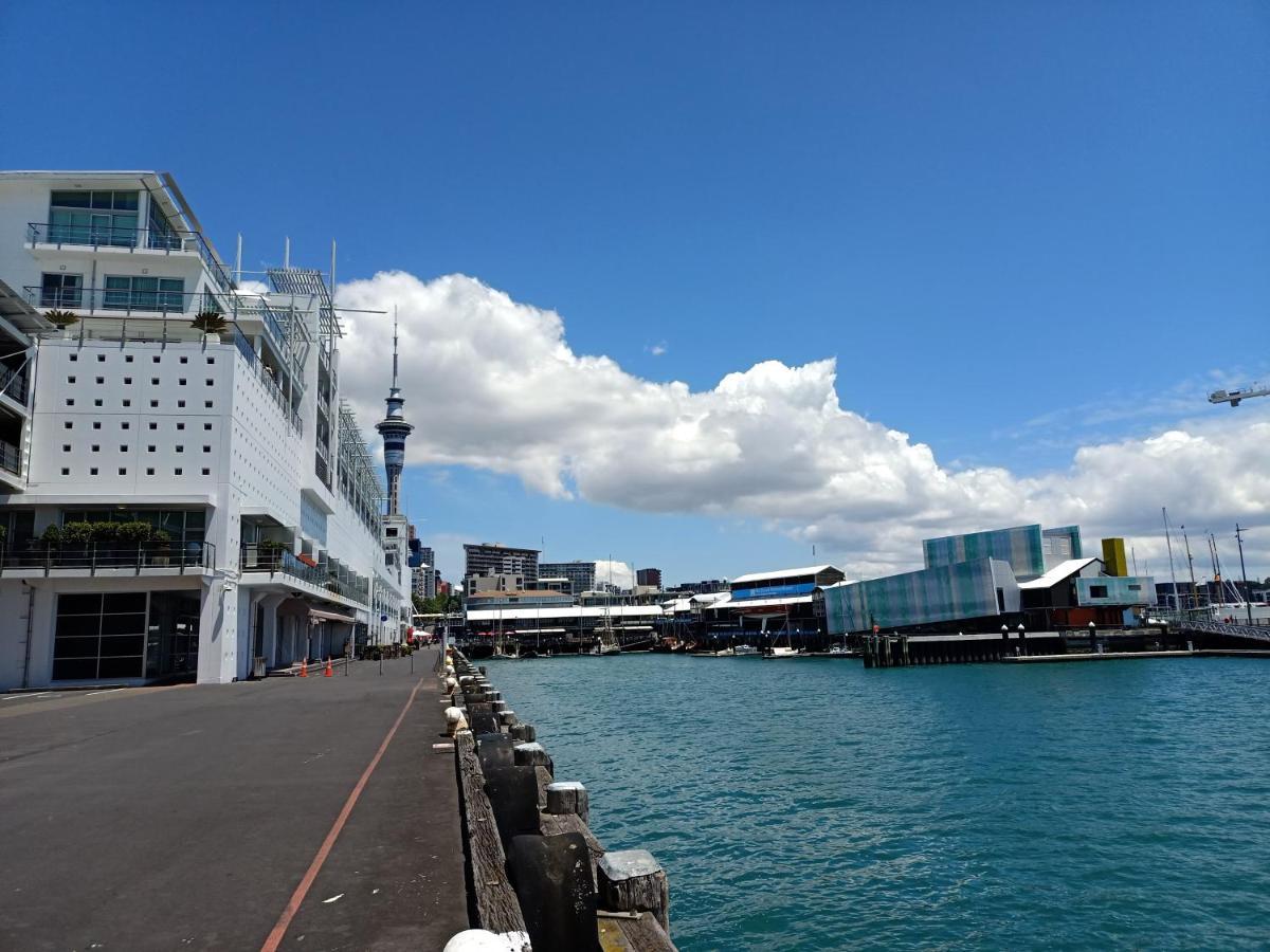 Princes Wharf Grace *
