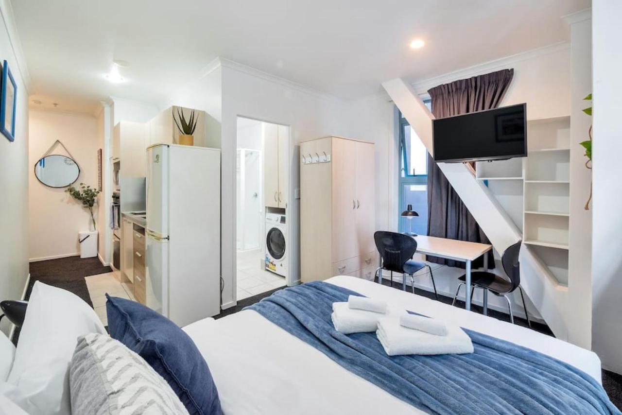 Apartment Cute Little Private In The *