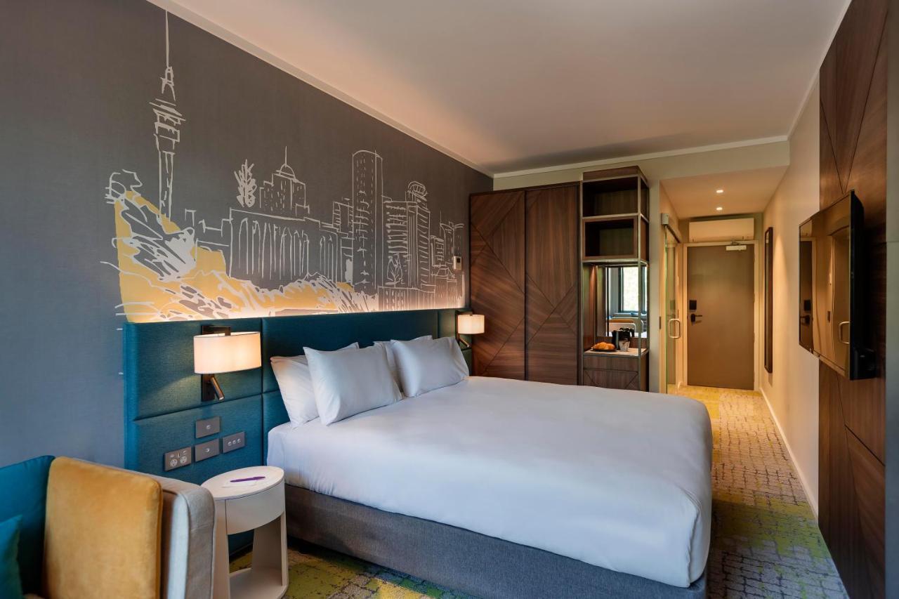 Mercure Queen Street 4* Auckland