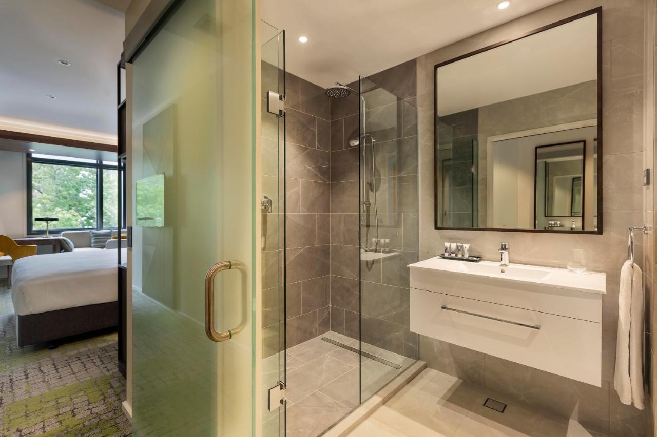 Mercure Queen Street 4* Auckland
