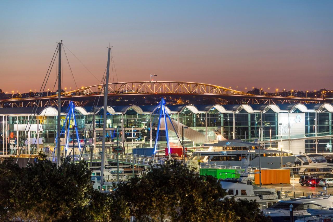 The Quays - Viaduct * Auckland