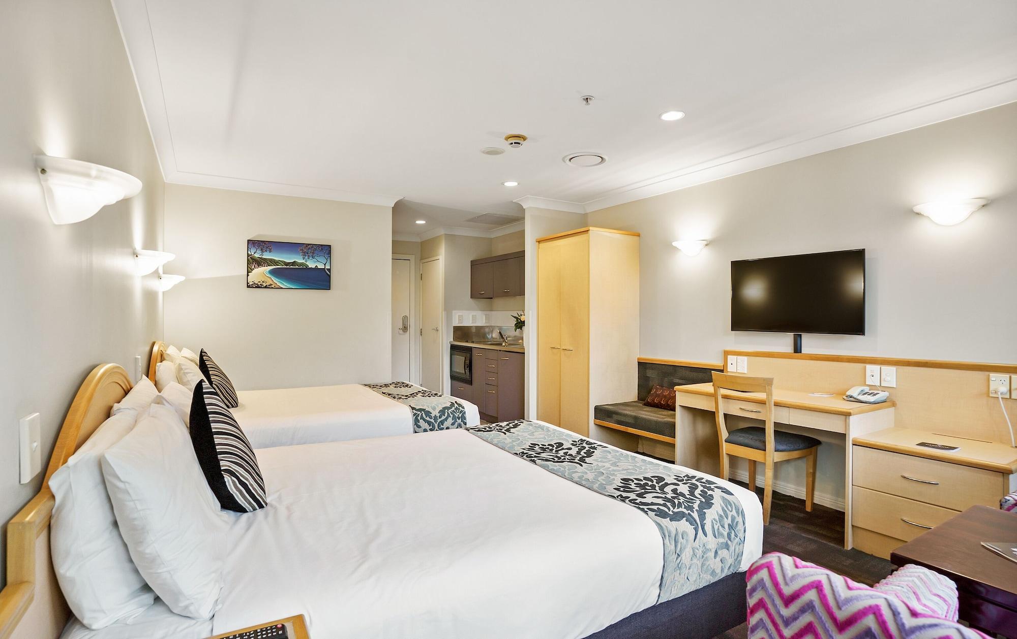 Parkside & Hotel Auckland