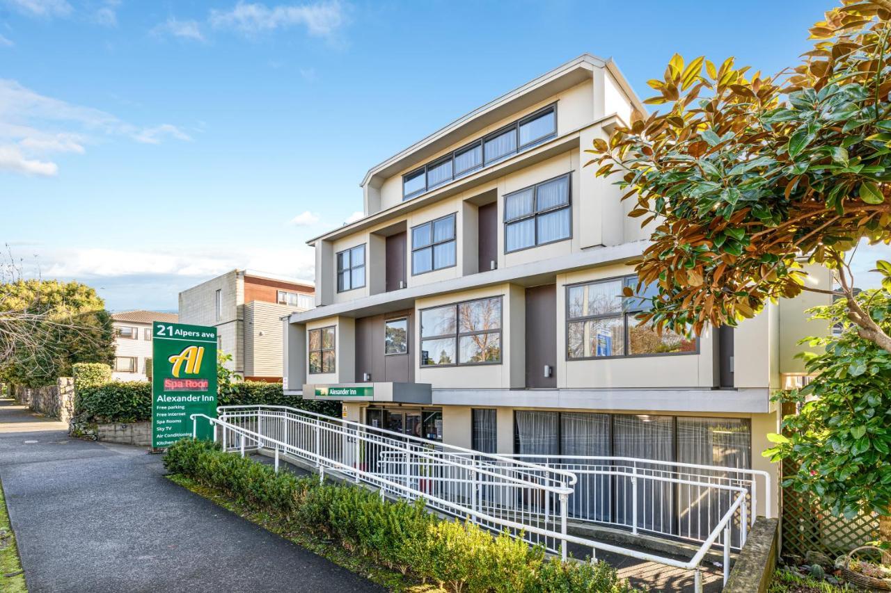 Alexander Motel 4*