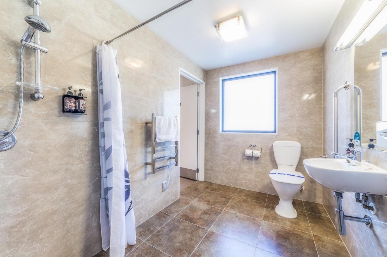 Alexander Motel 4*