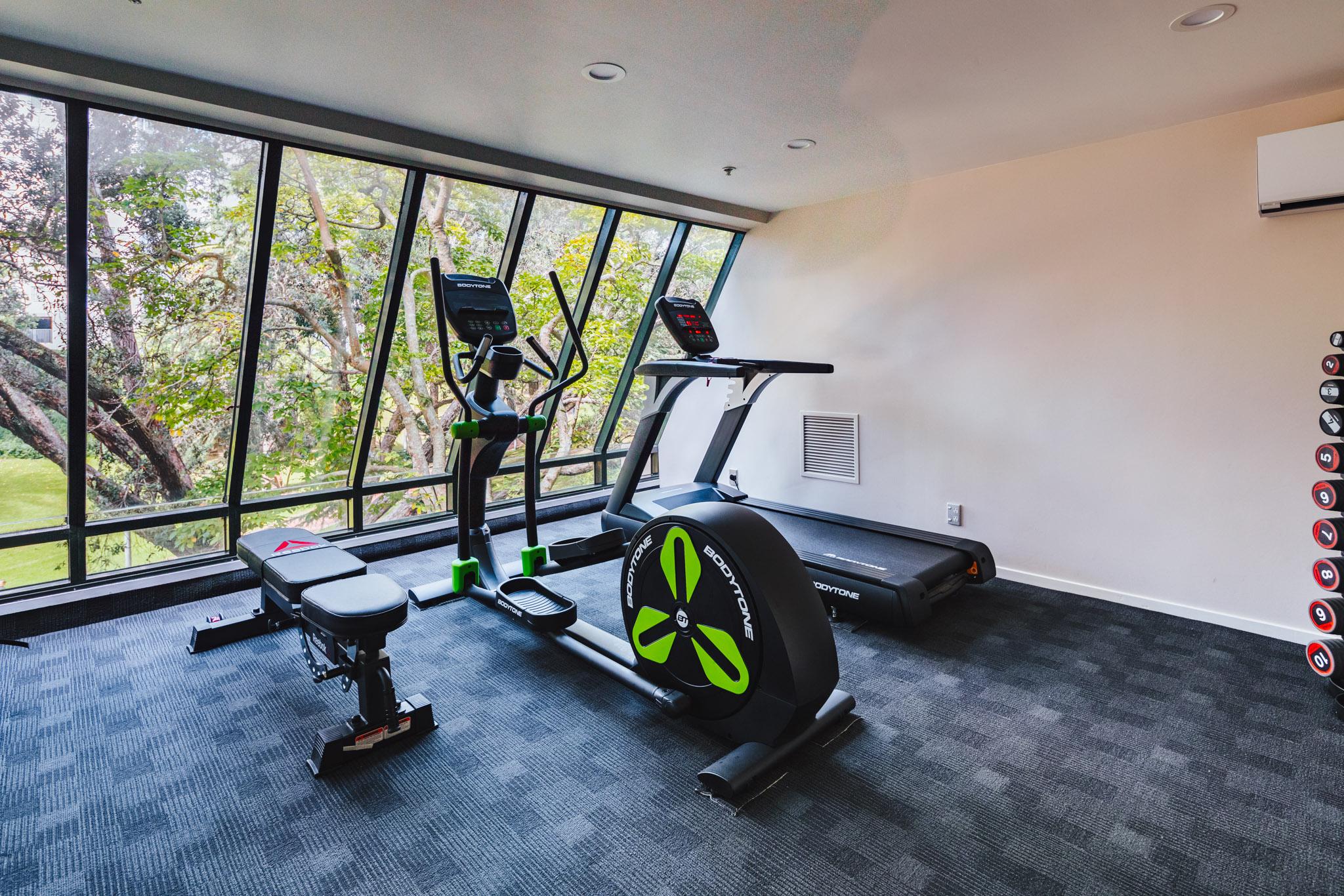 Parkside & 4* Auckland