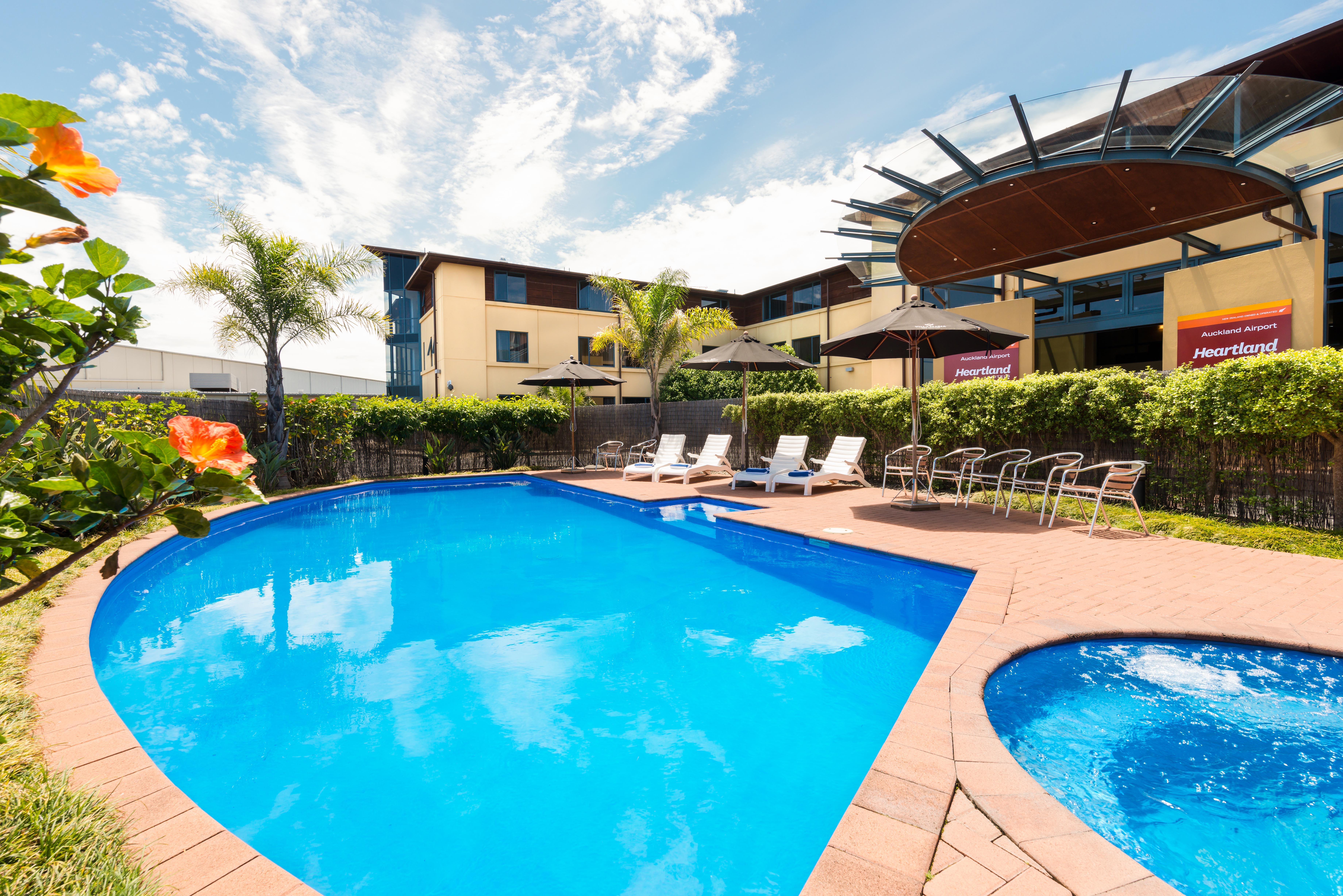 Heartland Airport 4*