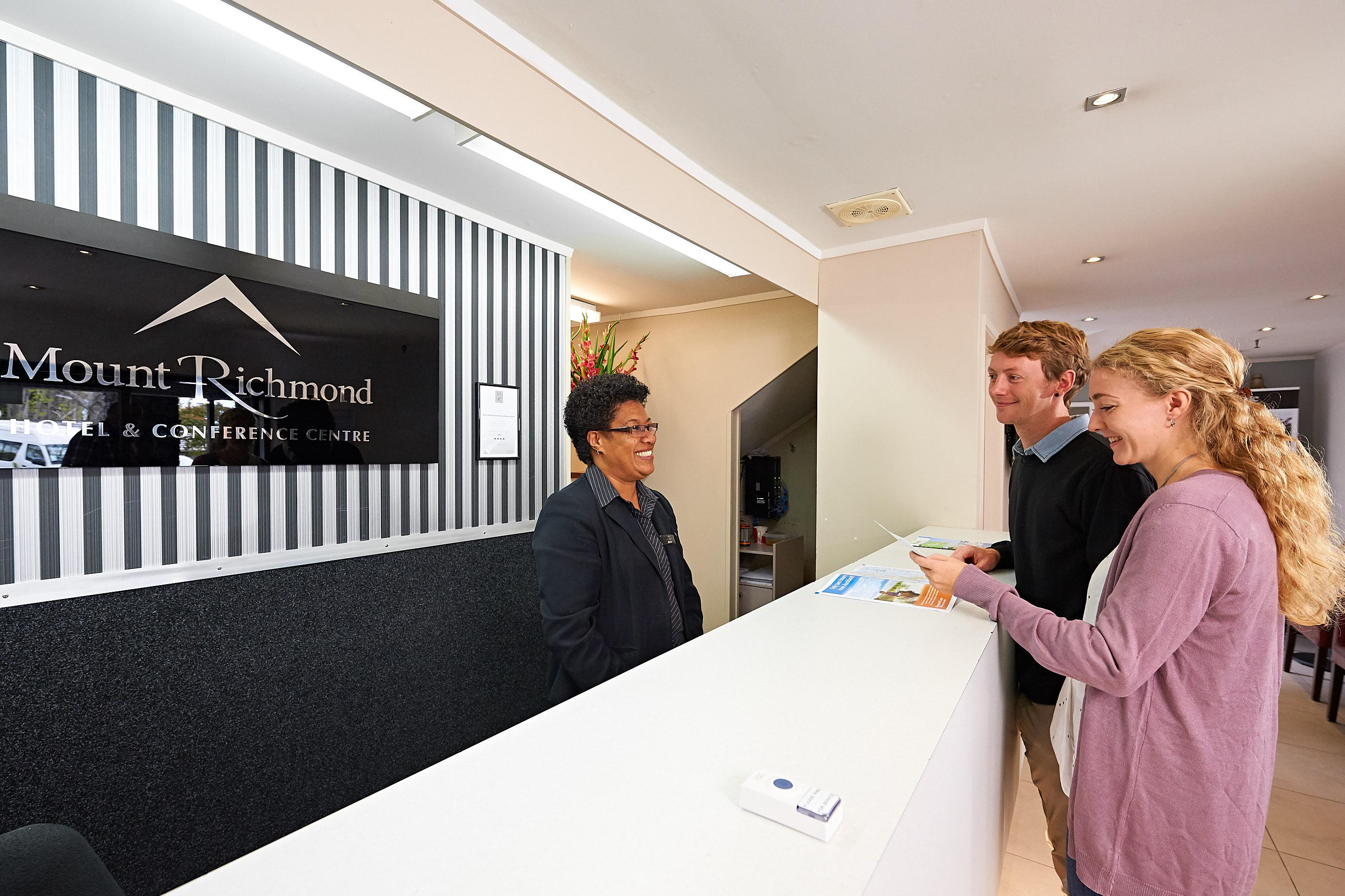 Hotel Mount Richmond 4*