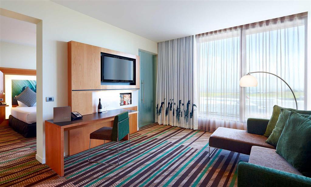 Hotel Novotel Airport 4*