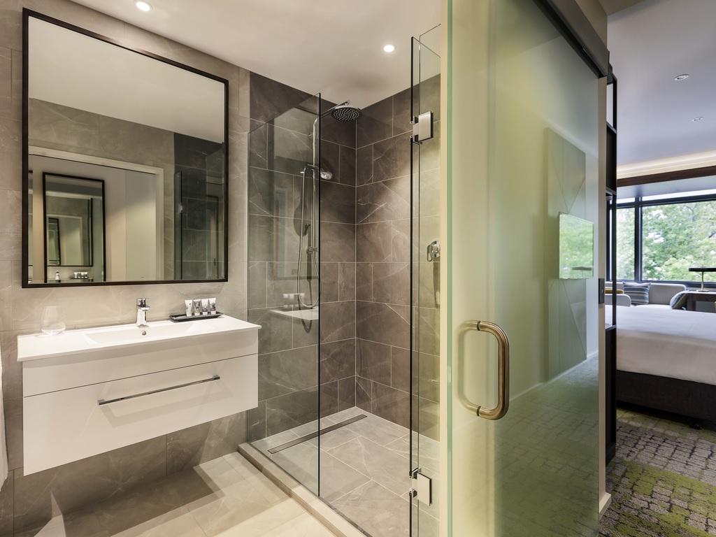 Mercure Queen Street