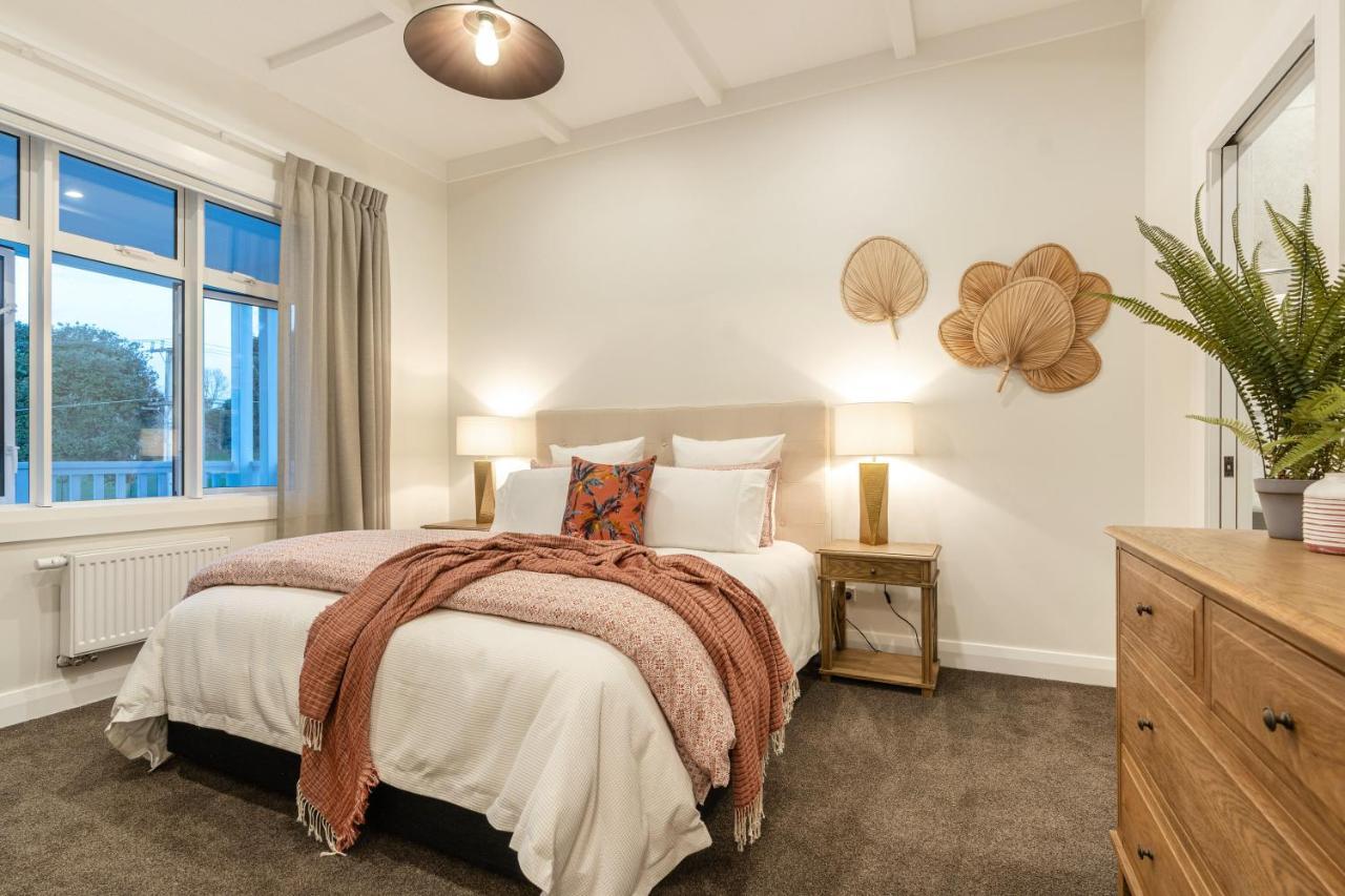 The Village Reserve Boutique * Auckland