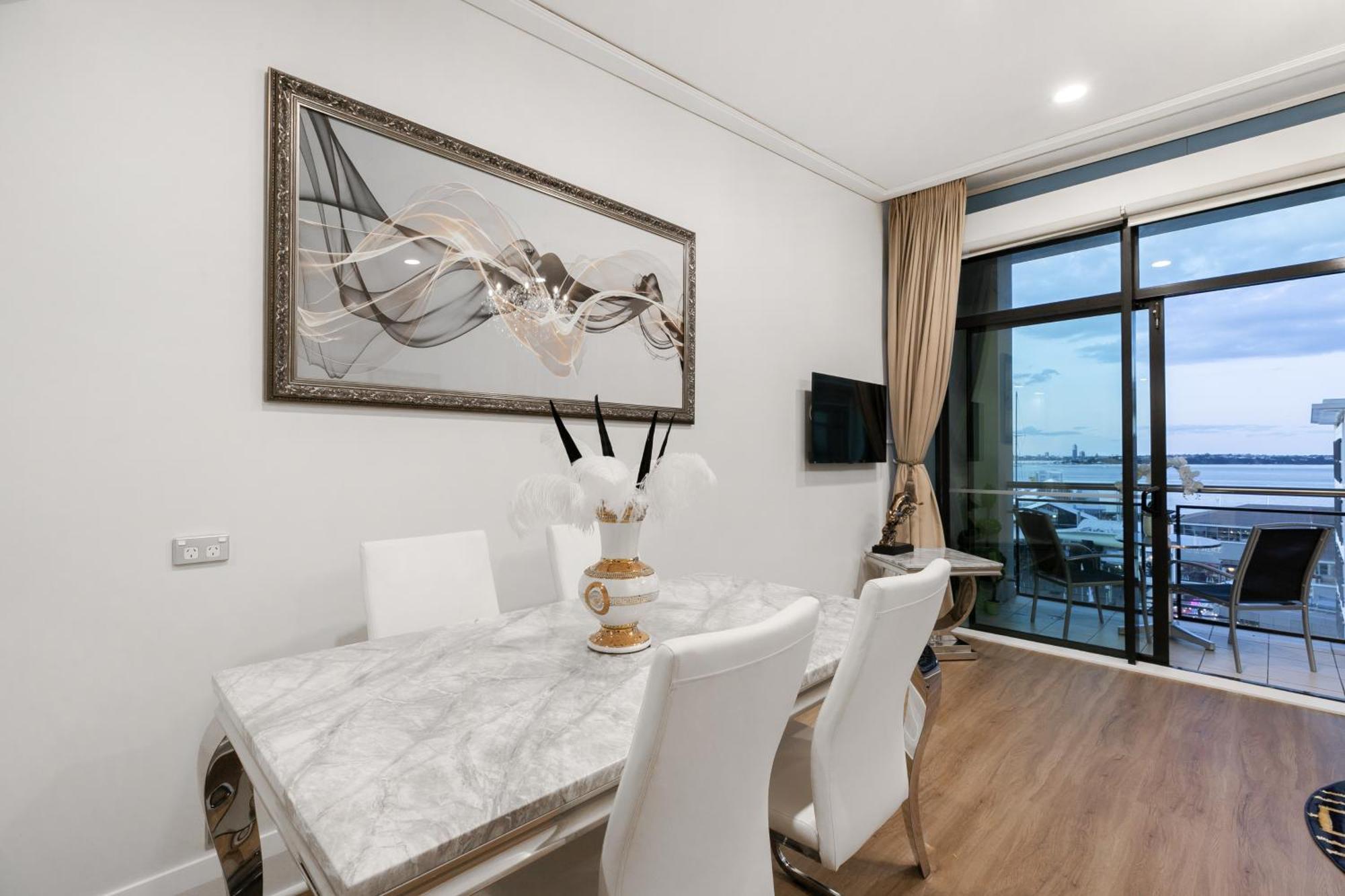 The Prestigious Penthouse * Auckland