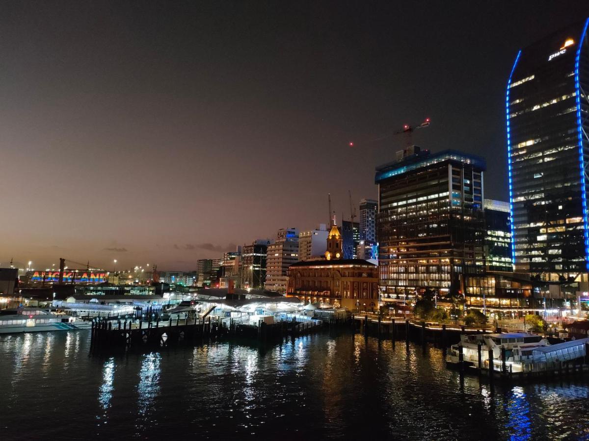 Princes Wharf Grace