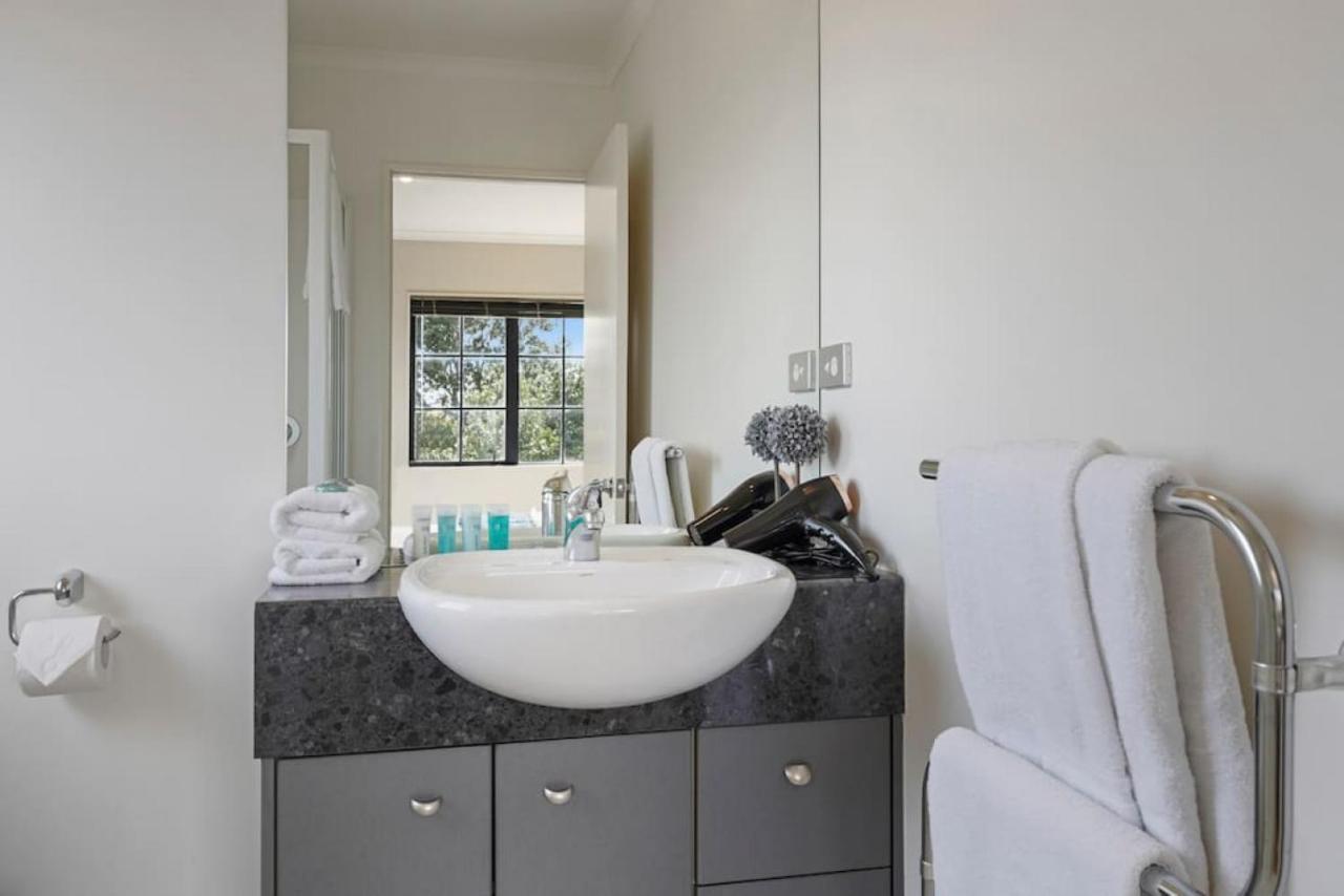 Spacious Family - Fenced Garden - Netflix * Auckland