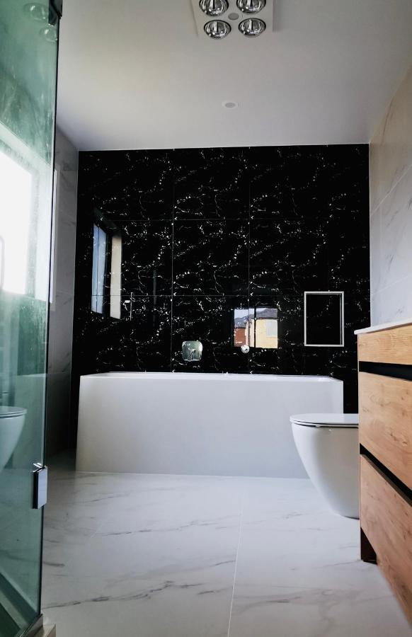 Flat Bush Private Ensuite Bed & Breakfast Auckland