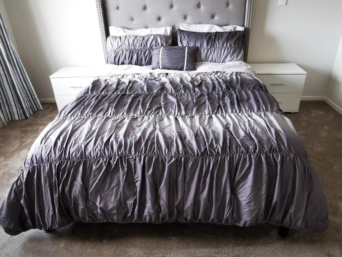 Flat Bush Private Ensuite