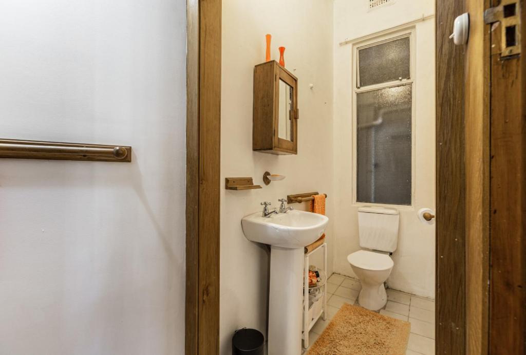 Nz's First Ever Built! 1915 Apartment