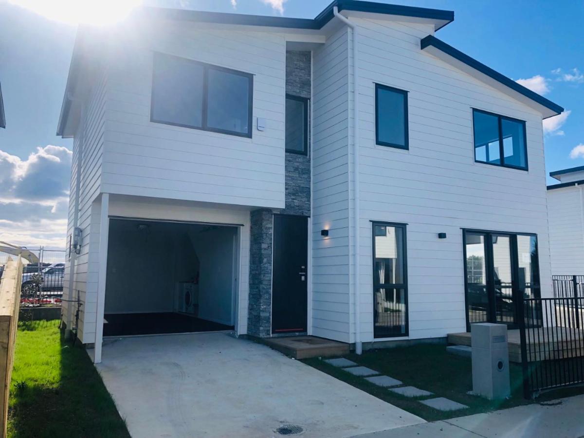 Modern & Luxurious 3 * Auckland
