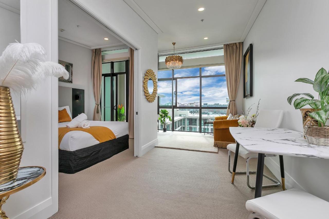 The Golden Hour Penthouse Apartment Auckland