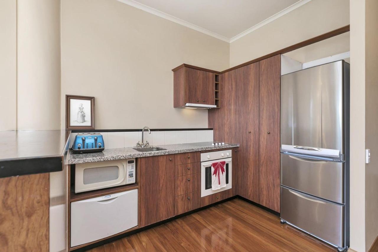 Not Active Apartment