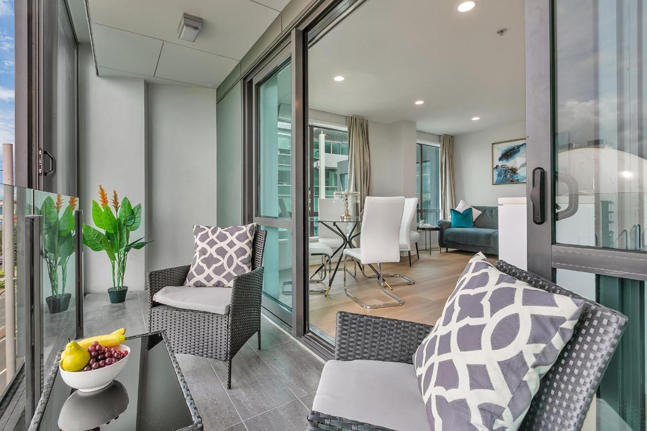 Your Renovated Retreat + Cp Apartment Auckland