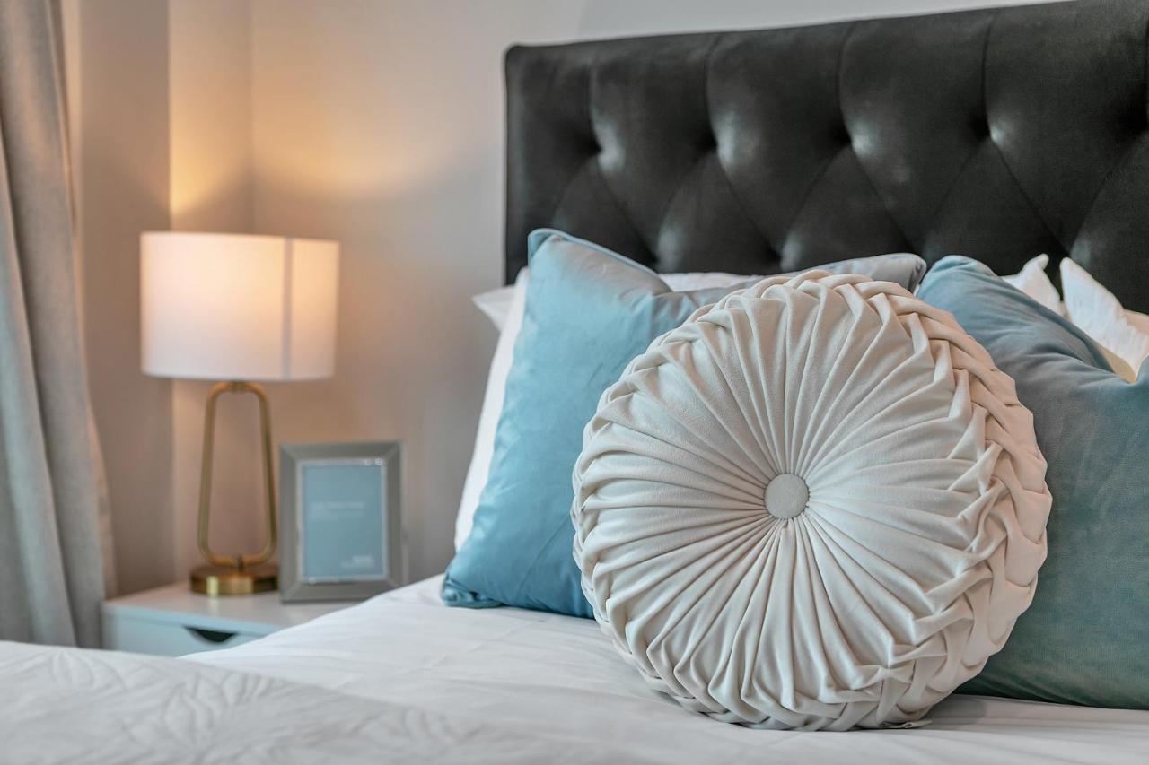 Your Renovated Retreat + Cp Apartment *