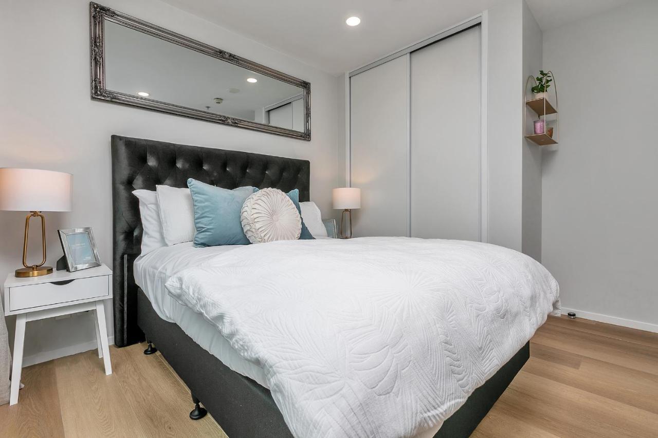 Your Renovated Retreat + Cp Apartment *