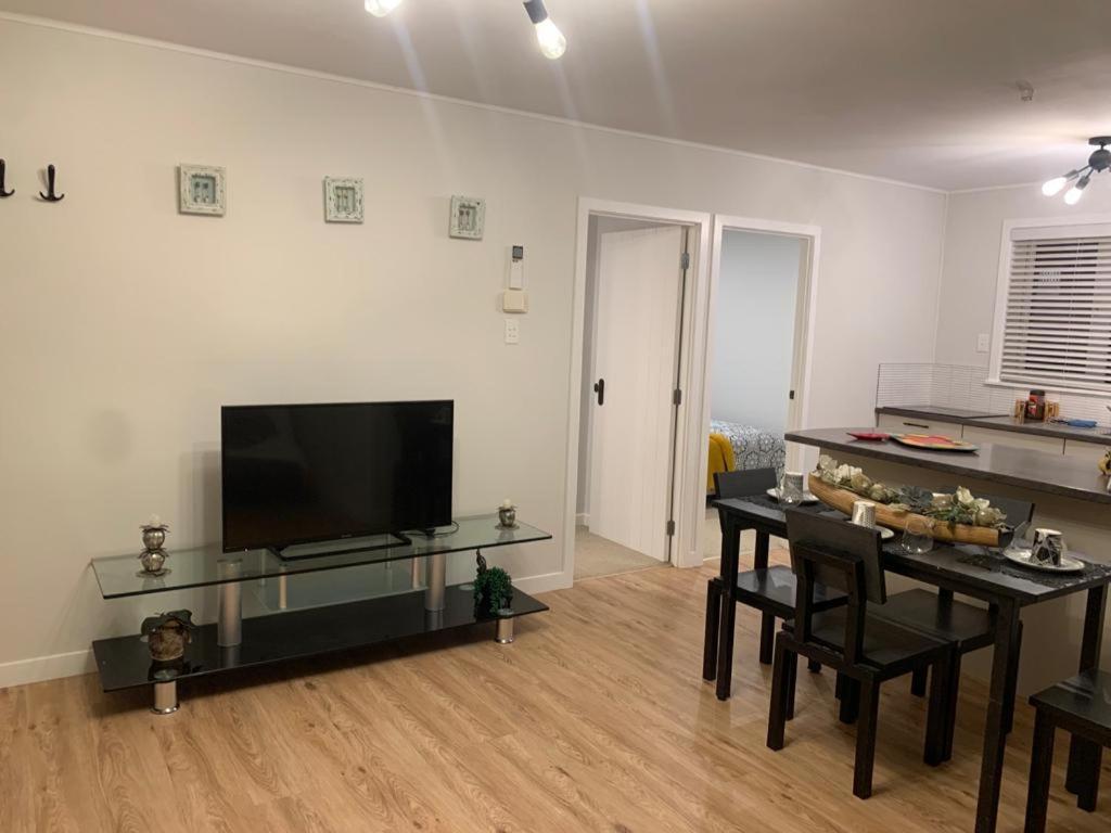 Cute And Cozy Near Airport Holiday home Auckland