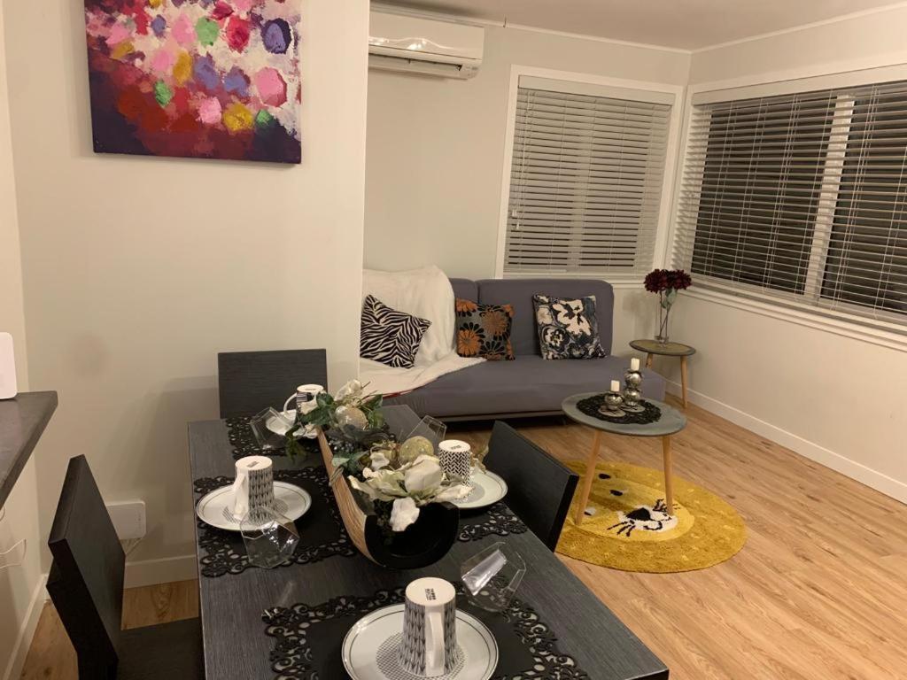 Cute And Cozy Near Airport Holiday home Auckland