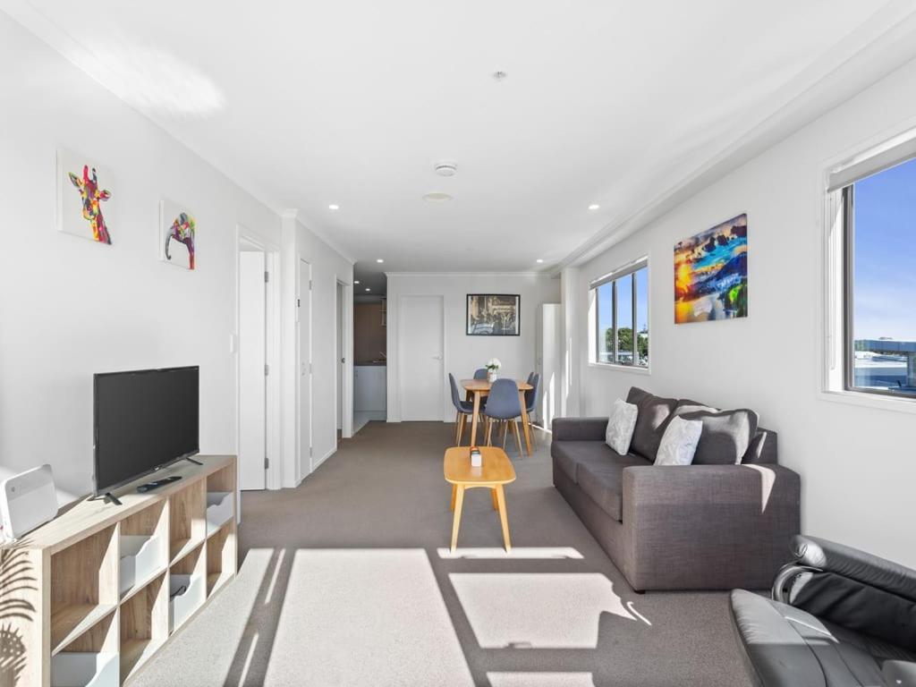 Apartment Eden Terrace Two Bedroom Free Parking *