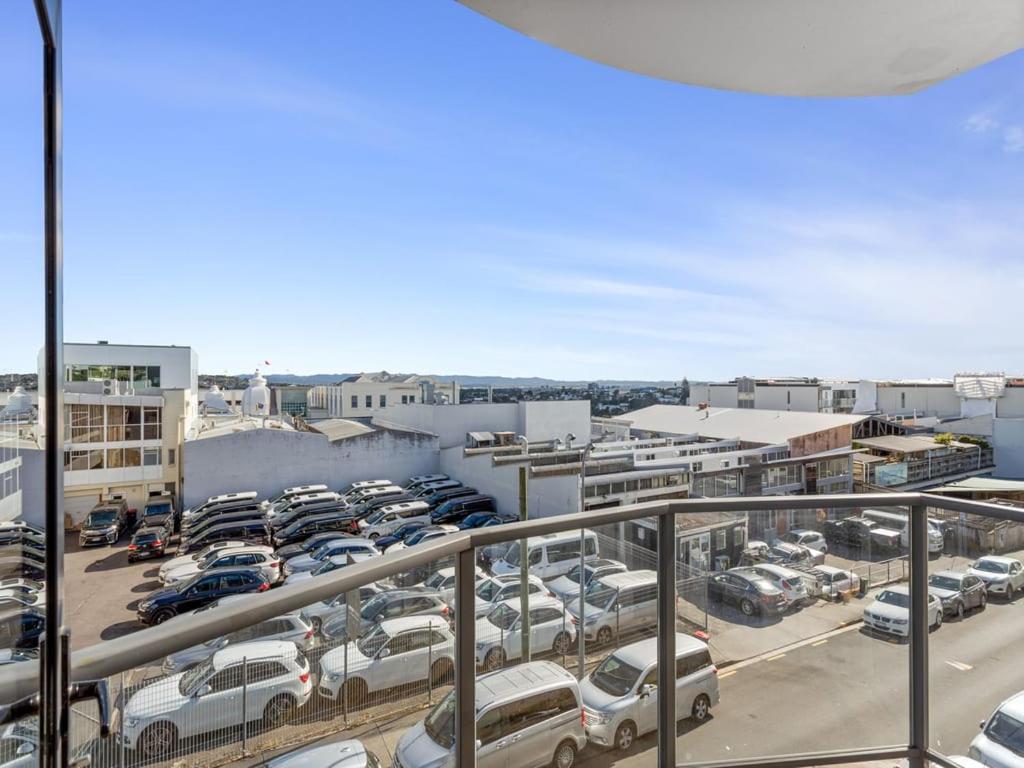 Eden Terrace Two Bedroom Free Parking Apartment