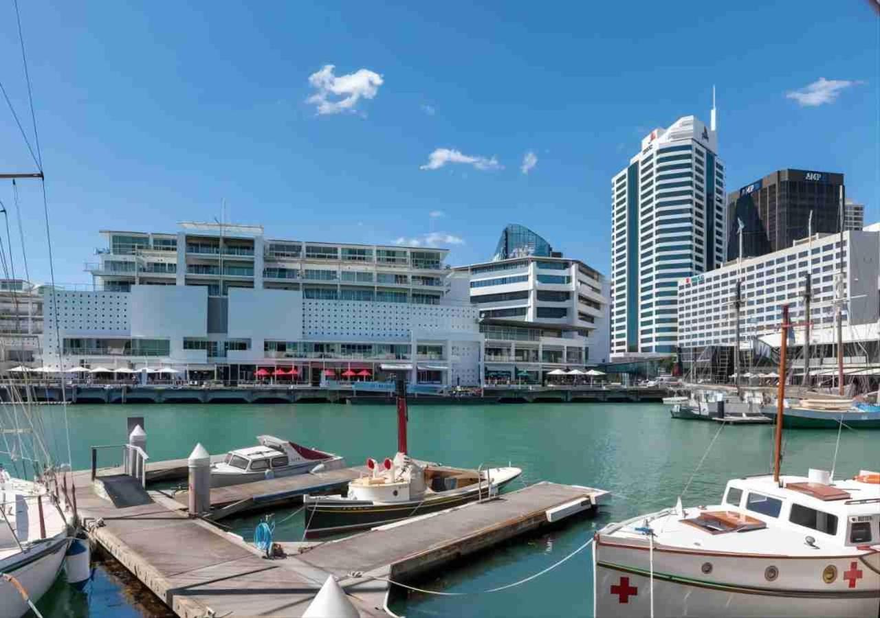 Apartment Waterfront Seaview - Same Building Block As Hilton