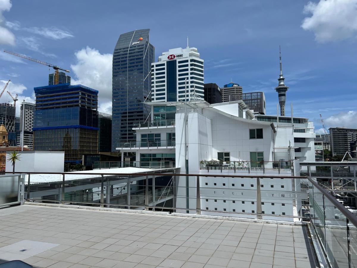 Waterfront Seaview - Same Building Block As Hilton Apartment Auckland